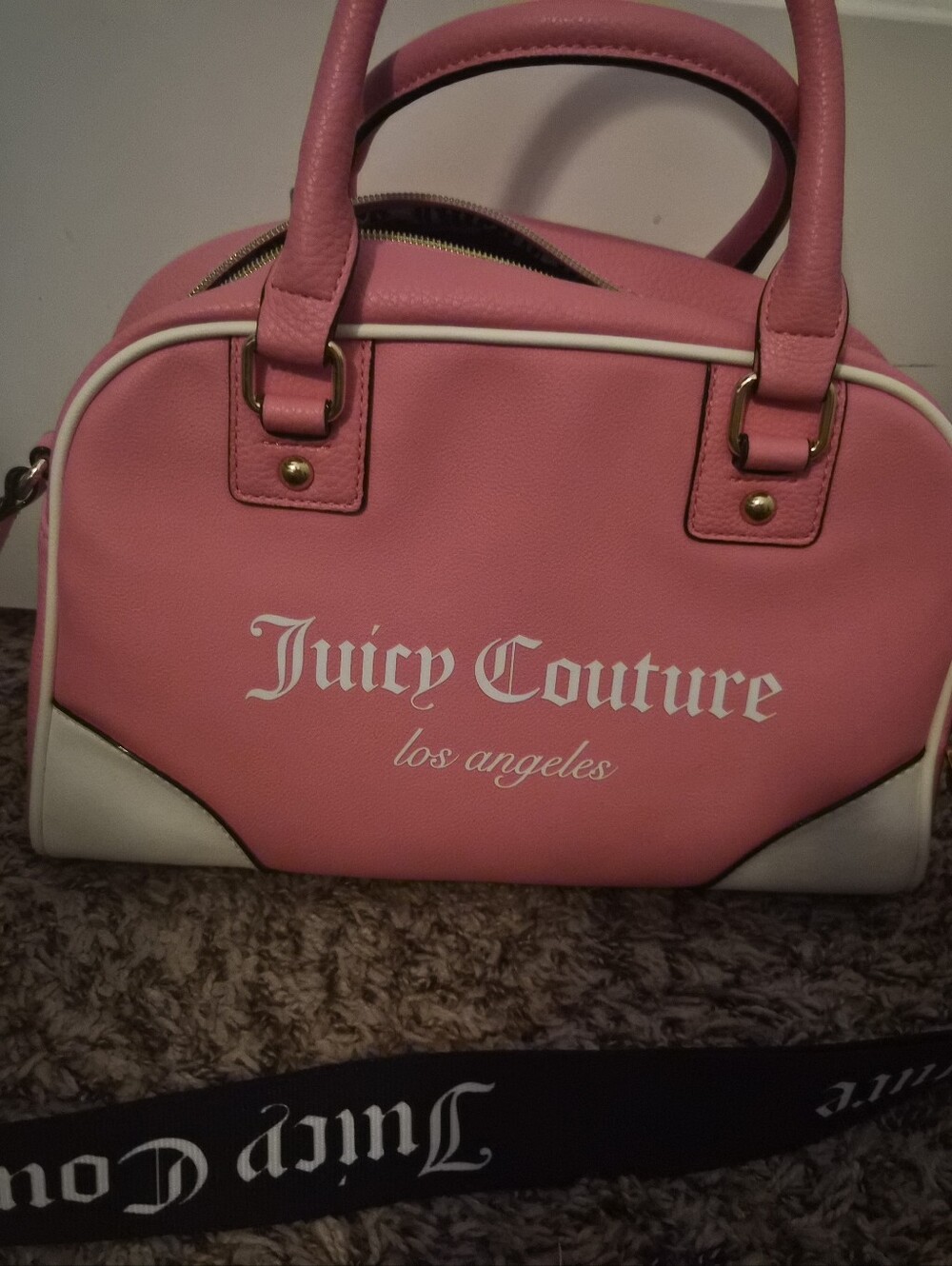 Like New Juicy Couture Pink Bowler Bag - Picture 2 of 7